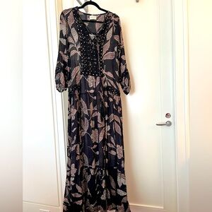 Miss June Paris dress. One size. Excellent condition